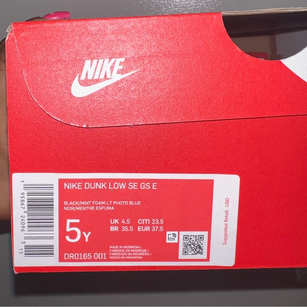 Nike dunks - Picture 3 of 4